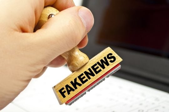 Αλήθεια, ψέματα και fake news στην πολιτική μας σκηνή